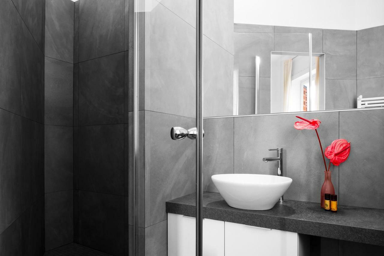 Exclusive 3 Bedrooms Apartment Near Duomo Milán Exterior foto
